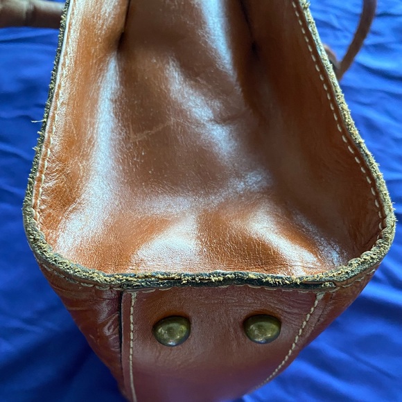 EUC PATRICIA NASH PURSE - Picture 14 of 16